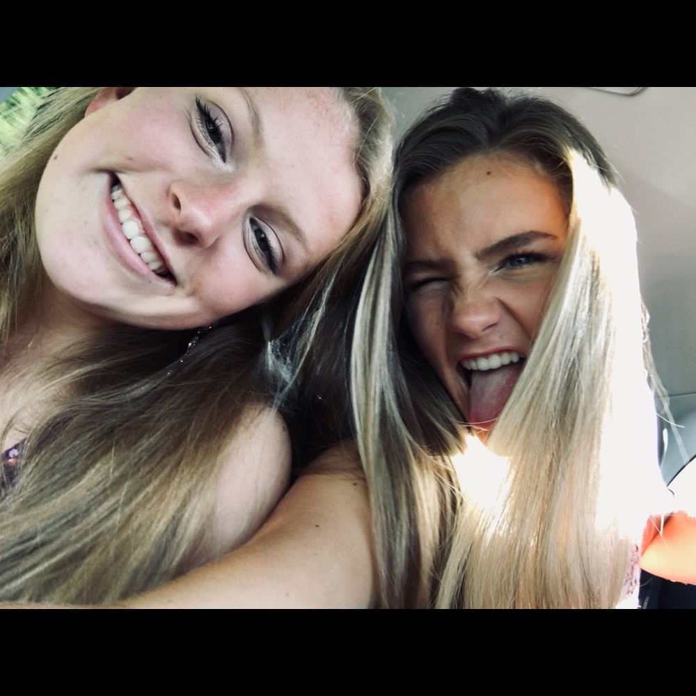 Meet your Posher, Julie